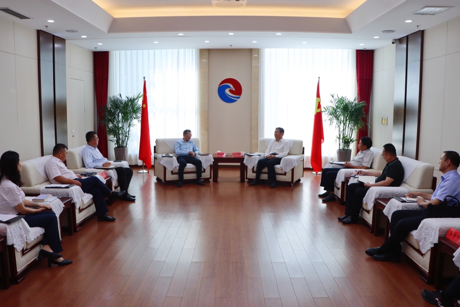 內蒙古交通投資集團與光大銀行開展座談交流